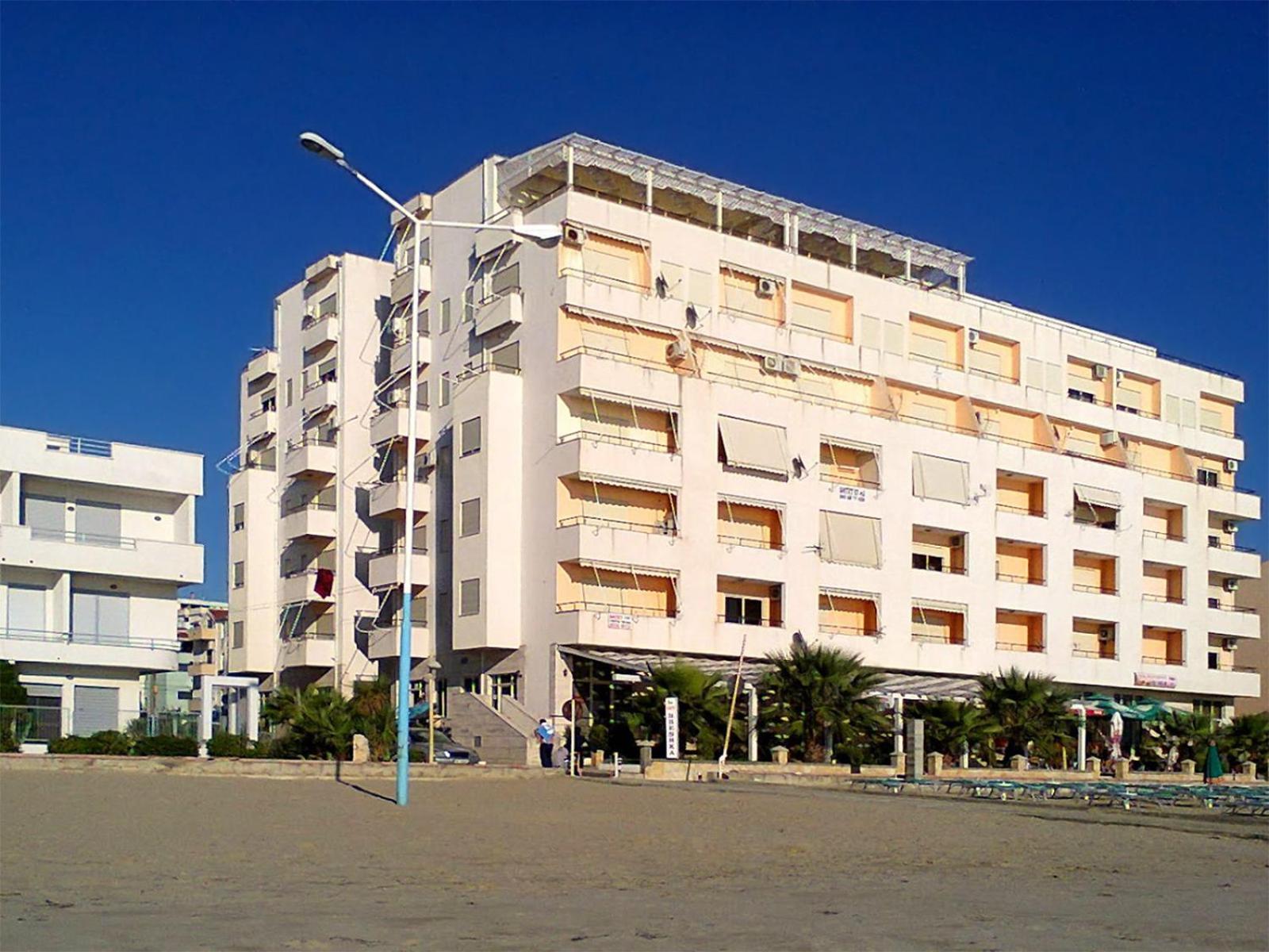 Apartament Sun And Durazzo Durrës