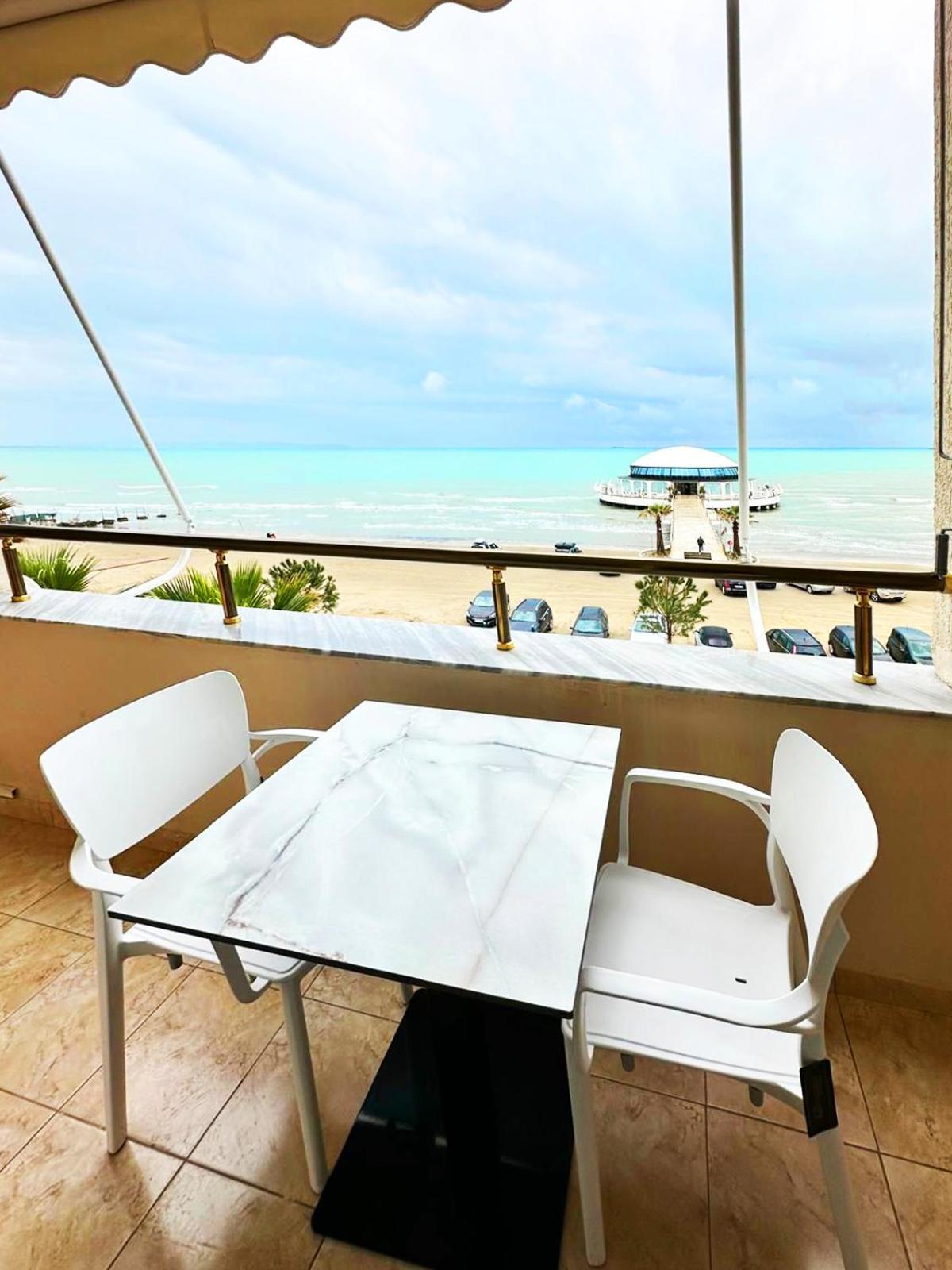 Sun And Durazzo Apartament